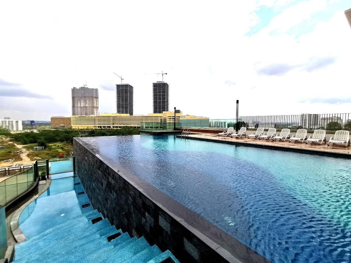 Mosaic Southkey Midvalley By Elegant 新山 外观 照片